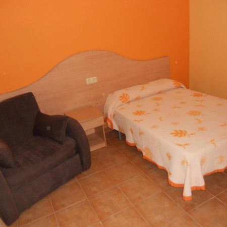 O Pino Pension O' Meson מראה חיצוני תמונה